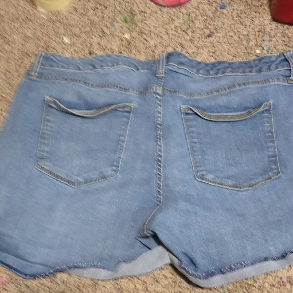 Universal Thread 20W Hand Painted OOAK Sun Shorts - Picture 4 of 4